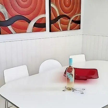 Deluxe ,
